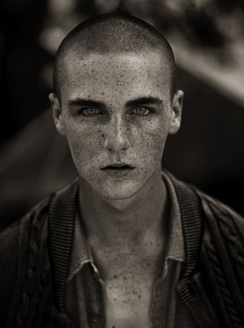 Kirill Vasilev & Tom K by Stefan Khoo for <em>Mens Folio</em> kirillandtom4 Kirill Vasilev & Tom K by Stefan Khoo for <em>Mens Folio</em>