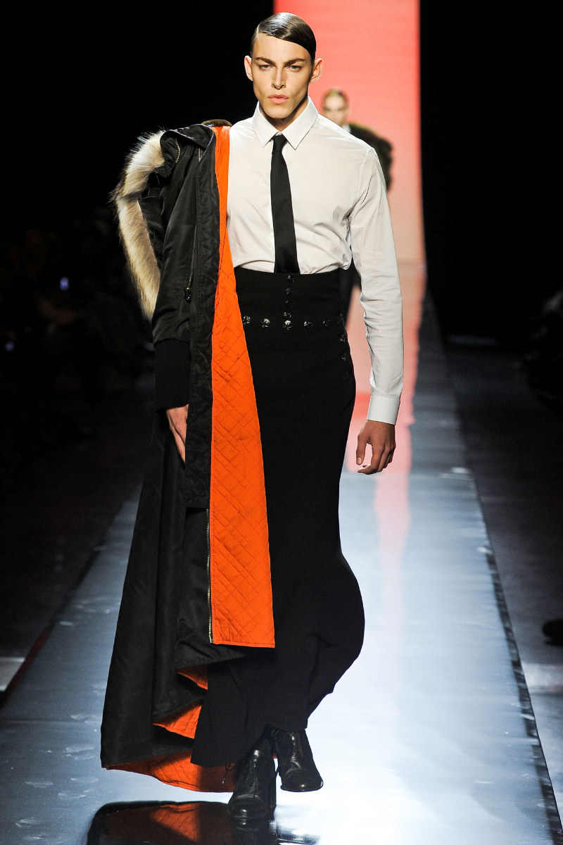 Jean Paul Gaultier Fall 2011 Couture | Paris Haute Couture JPG03 Jean Paul Gaultier Fall 2011 Couture | Paris Haute Couture