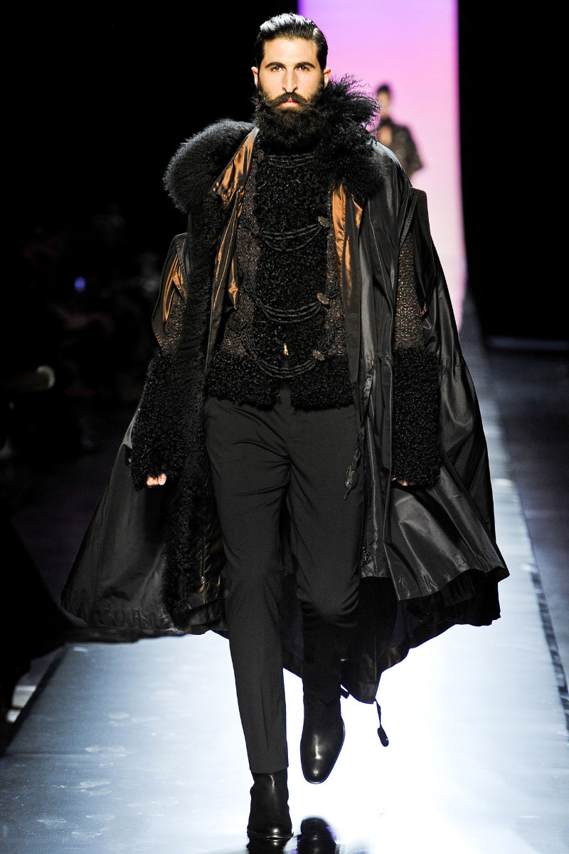 Jean Paul Gaultier Fall 2011 Couture | Paris Haute Couture JPG07 Jean Paul Gaultier Fall 2011 Couture | Paris Haute Couture