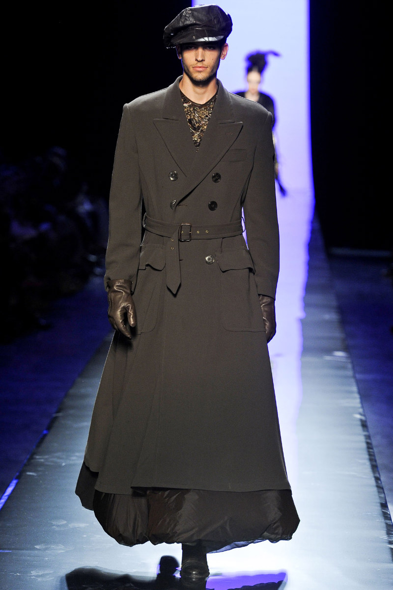 Jean Paul Gaultier Fall 2011 Couture | Paris Haute Couture JPG08 Jean Paul Gaultier Fall 2011 Couture | Paris Haute Couture