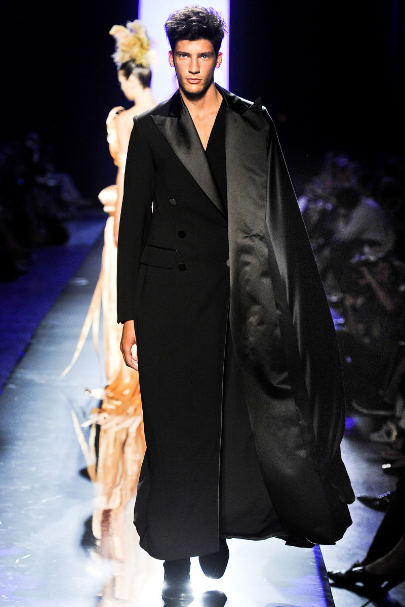 Jean Paul Gaultier Fall 2011 Couture | Paris Haute Couture JPG19 Jean Paul Gaultier Fall 2011 Couture | Paris Haute Couture