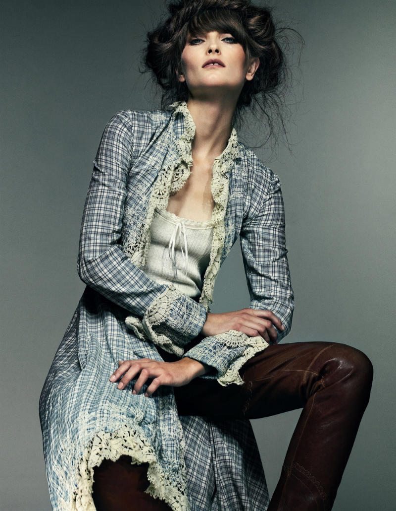 iekeliene stange11 Iekeliene Stange by Benjamin Lennox for <em>How to Spend It</em>