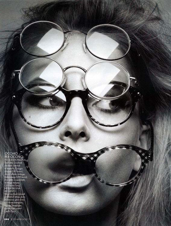 http://thefashionistoimages.com/rogue/2011/4/3/hana-soukupova5.jpg